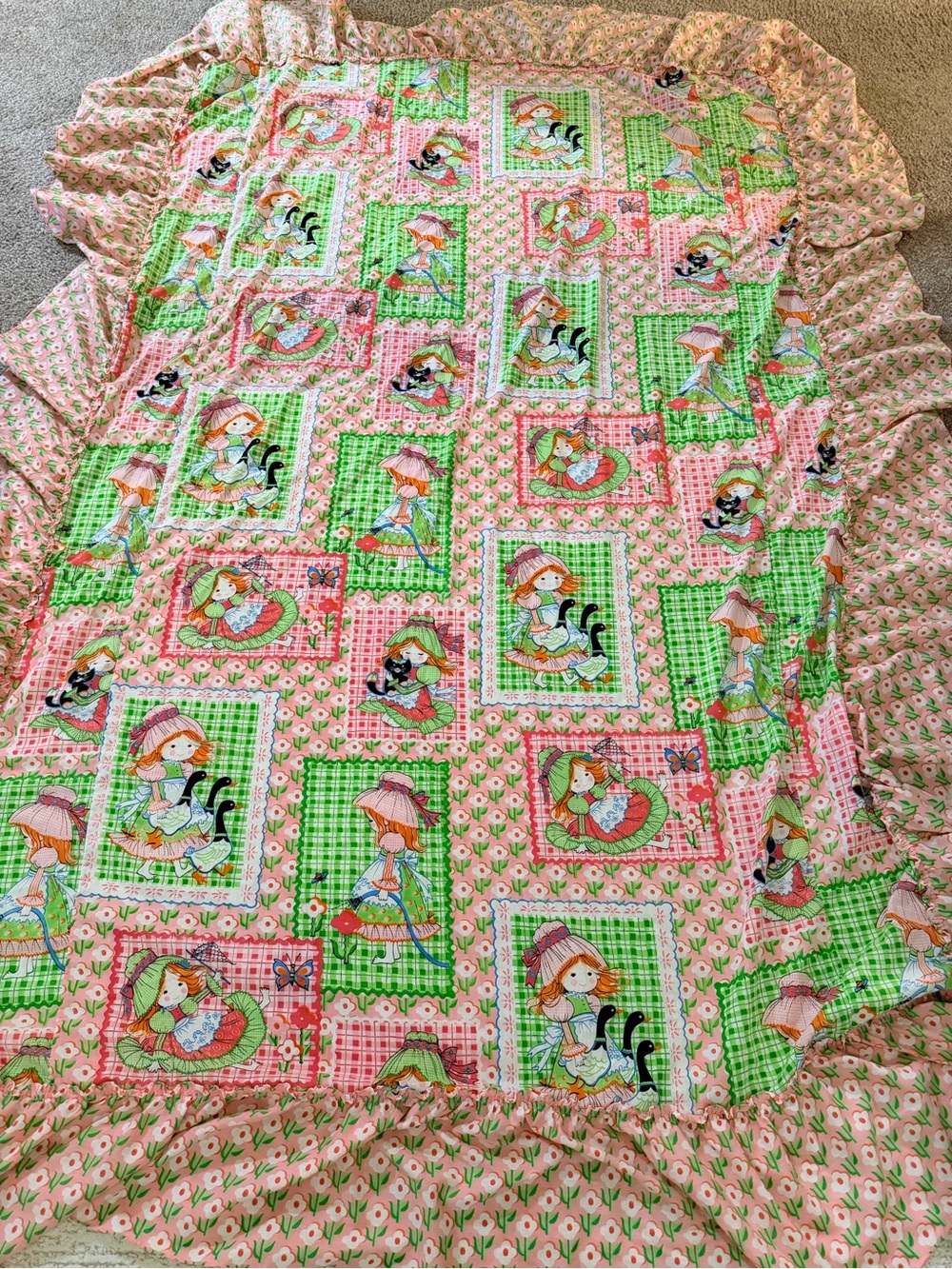 Vintage 70s Katies patchwork sears roebuck TWIN bedspread cover ruffle fabric